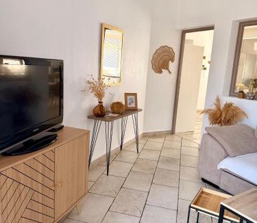 Grossa Apartment | A Maredda - Appartement rénové tout confort 10mn de Campomoro
