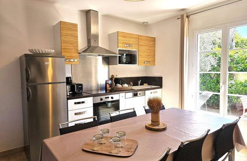 Saint-Florent House | Acqua è Terra Special Offer: Air Conditioning, Pool & Garden, 5-minute walk from St. Florent
