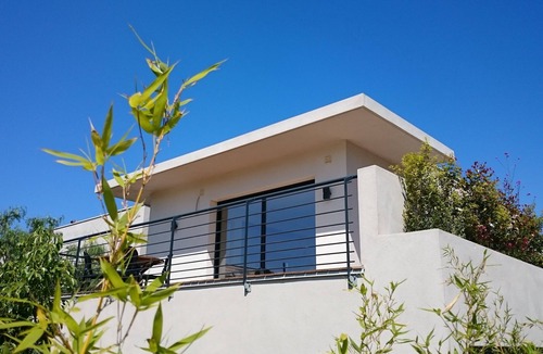 Molini Apartment | Agosta Plage Relax & Sérénité Modern, self-contained apartment with 50m² terrace