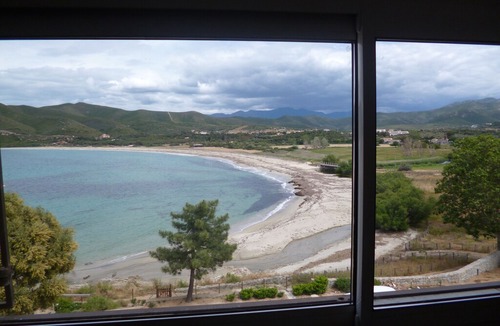 Lozari Apartment | Air-conditioned 5-bed apartment on Lozari beach 7 km from Ile-Rousse