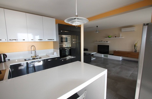 Calvi Apartment | Air-conditioned 93m² apartment sleeps 6, Calvi bay view, citadel and mountain.