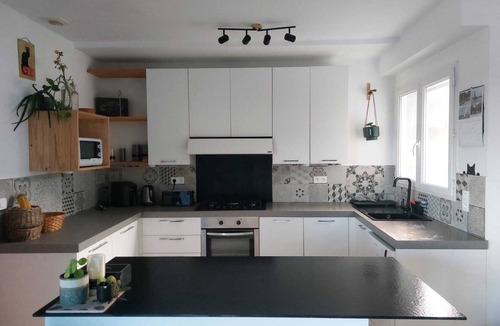 Biguglia House | Air-conditioned family villa - Terrace & BBQ - 3 bedrooms - Private parking lot
