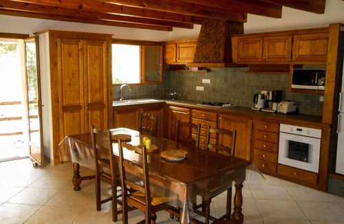 Bonifacio House | Air-conditioned stone house in Bonifacio amid century-old olive trees