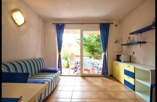 Pinarellu Apartment | Apartment air conditioning 2 persons - near Porto Vecchio - 500 m from the sea