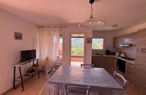 Tarcu Apartment | APARTMENT BIJOU - BEACH IN FEET - TARCO