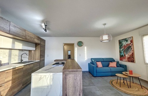 Mezzavia Apartment | Appartement Central, Très Belle vue Dégagée