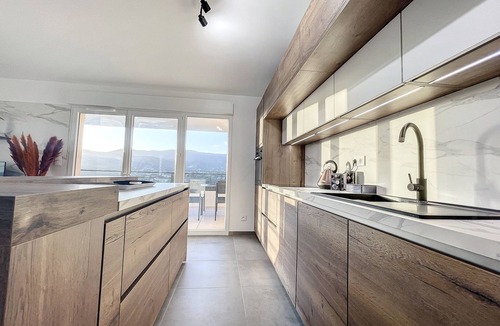 Mezzavia Apartment | Appartement Central, Très Belle vue Dégagée