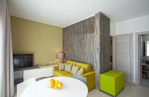 Lozari Apartment | Appartement E RONDINELLE 2