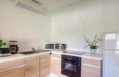 Afa Apartment | Appartement tranquille en bas de villa