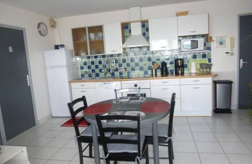Perros-Guirec Apartment | Apt sea view and direct access to the beach, Internet access, 4 people