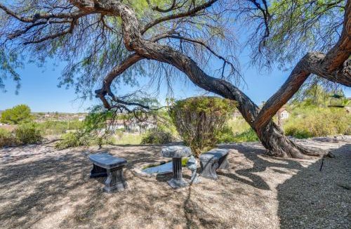 Wickenburg House | Backyard Oasis & Hot Tub: Mtn-View Wickenburg Home