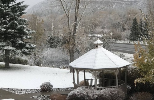 Durango Condo | Base camp Durango awaiits! Great views and deck. Dogs OK