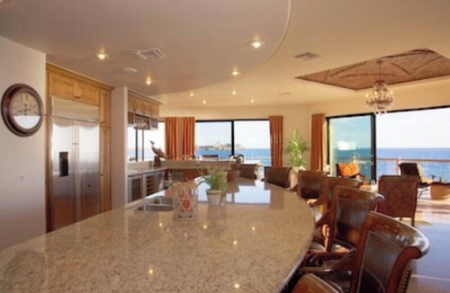 Puerto Penasco Condo | Beach front , Water front low level condo Las Palomas Resort . Cordoba 208.