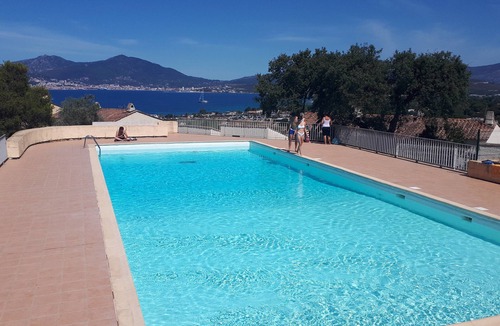 Albitreccia Apartment | Beautiful 40 M2 With Pool Near The Beach!