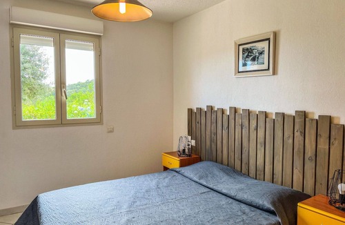 Sainte-Lucie-de-Porto-Vecchio Apartment | Beautiful apartment for 7 people with A/C, WIFI, pool, TV, terrace and parking