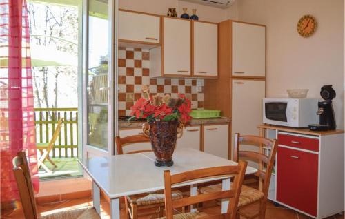 Zonza Apartment | Beautiful Apartment In Zonza