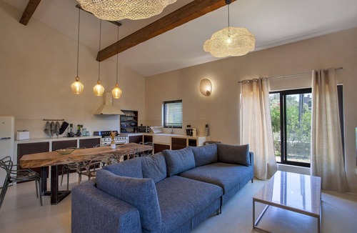 Arca Villa | Beautiful contemporary villa with heated pool