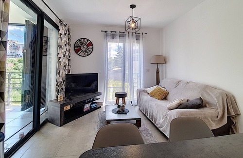 Le Ricanto Apartment | Beautiful T2 Large Terrace, near the beach