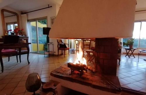 Eccica-Suarella Bed & Breakfast | Bed and breakfast in the village