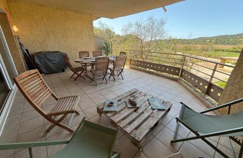 Serra-di-Ferro Apartment | Bel appartement 120m2 proche plages et Porto Pollo