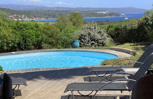 Bonifacio House | Bonifacio, House with swimming pool, sea view of Sant'Amanza gulf