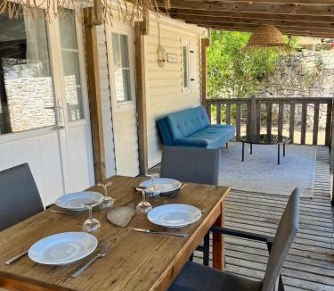 Bonifacio Ski Chalet | Bungalow avec terrasse à 5 minutes de bonifacio