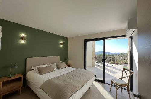 Afa Villa | Casa di Bà - villa 2 chambres avec piscine à 10 minutes des plages