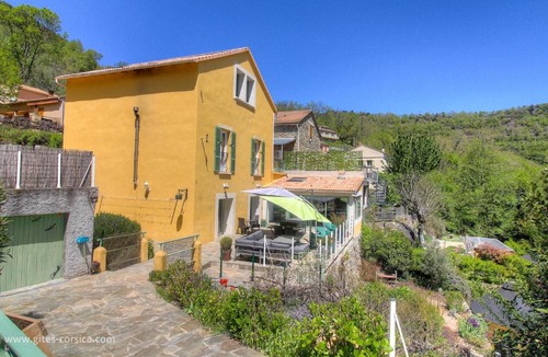 Guiselle Bed & Breakfast | Casa di l'apa