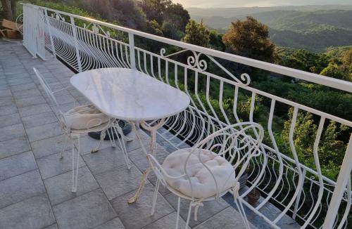 Sant'Andrea-di-Cotone Bed & Breakfast | Casa Di Vadella