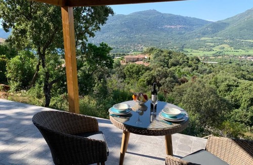 Viggianello Villa | Casa Lesia- Mini villa with sea view, 5 minutes from the Valinco beaches