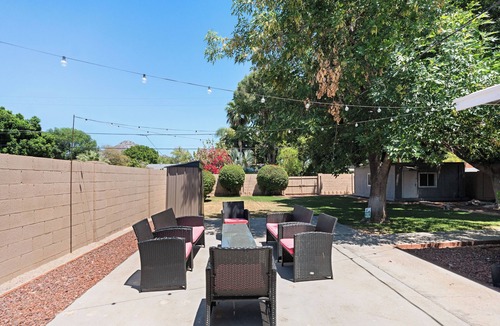 Camelback East House | Central PHX Retreat: Pet-Friendly + Near Downtown