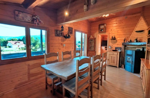 Vagney Cottage | Chalet with parking, authentic charm - 4 guests