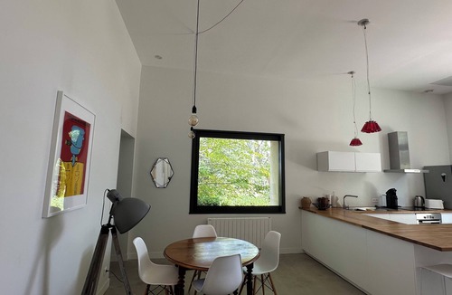 Beziers House | Character house on former winegrowing estate.