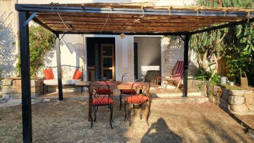 Cuttoli-Corticchiato Apartment | Charmant appartement - Piscine et jardin - Ajaccio