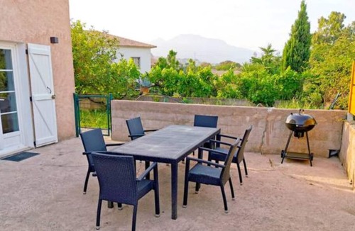 Biguglia Apartment | Charmant Appartement au Coeur de Biguglia