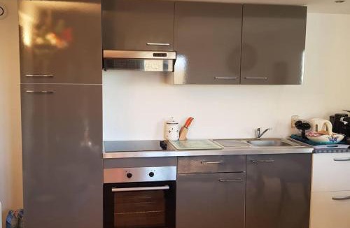 Pietroso Apartment | Charmant T3 en rez de jardin d'une villa