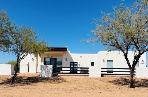 Mesa House | Charming 1-bedroom in marvelous Mesa with WiFi, AC