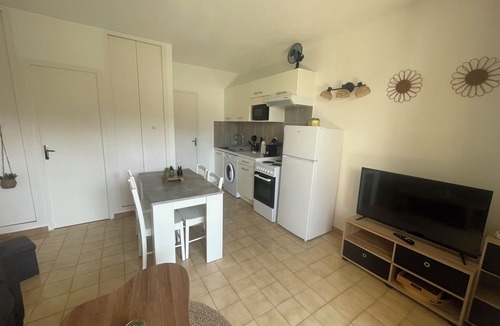Calenzana Apartment | Charming 2-room apartment with small garden and terrace
