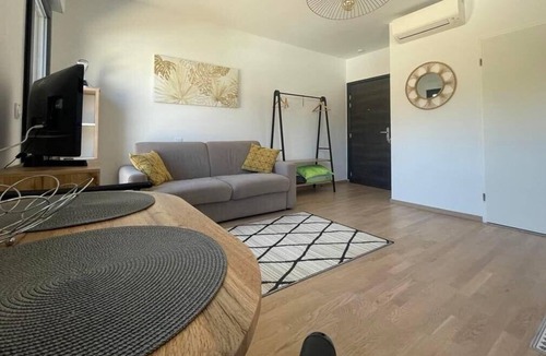 Le Ricanto Apartment | Charming 26m² near the beach of Agosta!