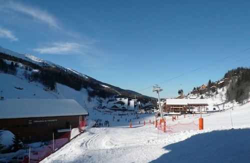Meribel Apartment | Charming 4-room duplex, 7 pers, ski-in/out, garage and wifi in Méribel
