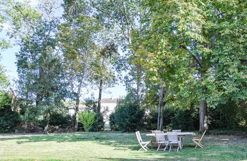 Cadillac-en-Fronsadais House | Charming Cottage with pool in Country House closed to Bordeaux