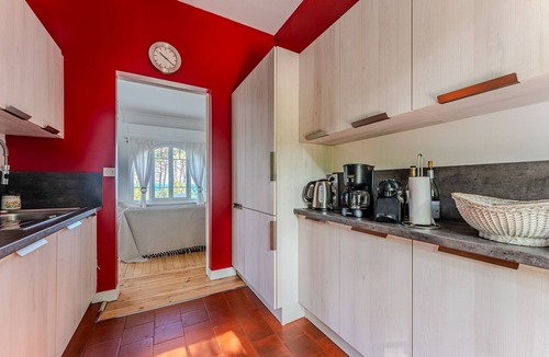 Pyla-sur-Mer House | Charming Hilltop Villa with Stunning Views, Steps from Pyla Beaches