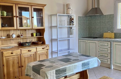 L'Ile-Rousse House | Charming house with private parking and terraces, near the beach - 4 sleeps