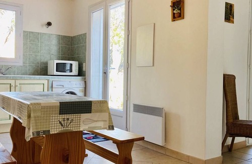 L'Ile-Rousse House | Charming house with private parking and terraces, near the beach - 4 sleeps