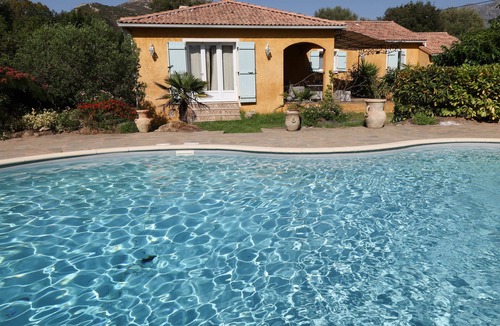 Lunghignano Villa | Charming villa with swimming pool - 10 min from Calvi.