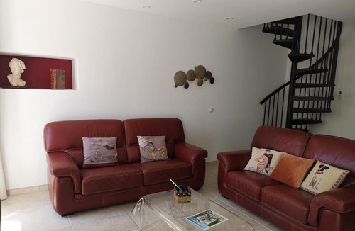 Levie Apartment | CHEZ PERLE à LEVIE, logement entier de type T4