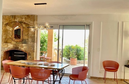 Marine de Davia House | Corsica, very nice amenities for this villa with sea views