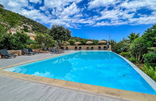 Sainte-Lucie-de-Porto-Vecchio Apartment | Cosy apartment for 6 guests with A/C, pool, WIFI, TV, terrace and parking