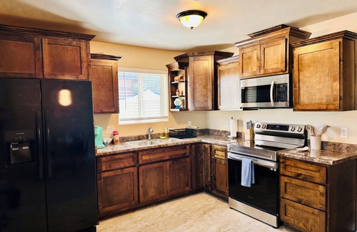 Yuma House | Cozy 2BDx2BA townhome in Yuma, close to I-8