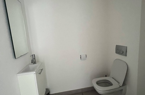 Bonifacio Apartment | Cozy 3-bedroom apartment with WiFi, AC in amazing Bonifacio